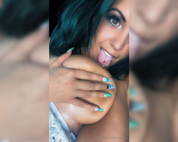 Ggirlnxtdoor aka ggirlnxtdoor - 09-30-2024 OnlyFans Video - Where do you want your tongue first_x3cz