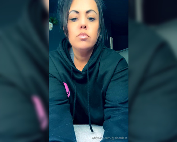 Ggirlnxtdoor aka ggirlnxtdoor - 11-04-2024 OnlyFans Video - How was your day Mine was very busy with travel