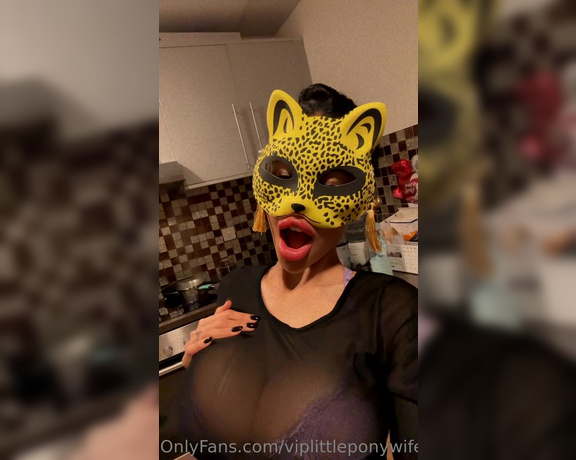 LittlePonyWife aka viplittleponywife - 04-05-2023 OnlyFans Video - I like to cook, will you eat food i made or will you eat me instead