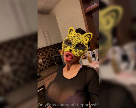 LittlePonyWife aka viplittleponywife - 04-05-2023 OnlyFans Video - I like to cook, will you eat food i made or will you eat me instead