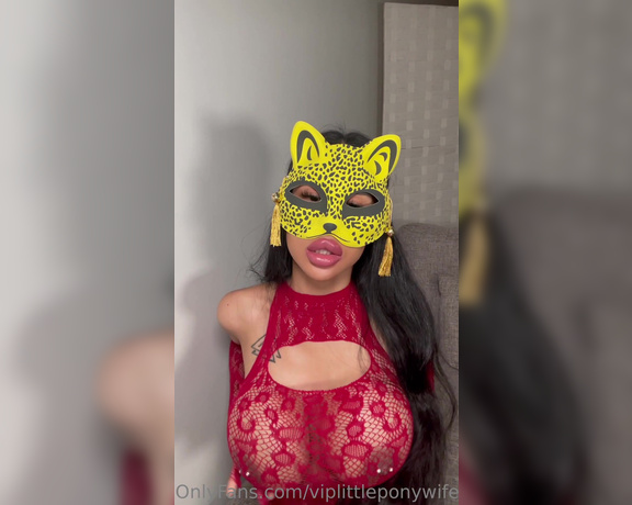 LittlePonyWife aka viplittleponywife - 03-08-2023 OnlyFans Video - Can I lick ur dickhead slowly