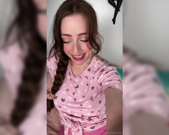 Chloe Rosé aka ofchloerose - 12-31-2024 OnlyFans Video - Hi Im so glad we have the opportunity to get to know one another here