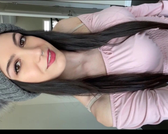 JustViolet aka justviolet - 01-28-2021 OnlyFans Video - Stripping down for you