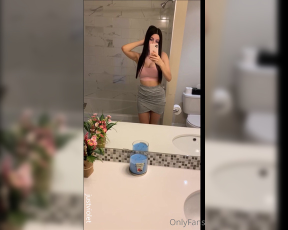 JustViolet aka justviolet - 01-30-2022 OnlyFans Video - Fingering my pussy on the bathroom counter