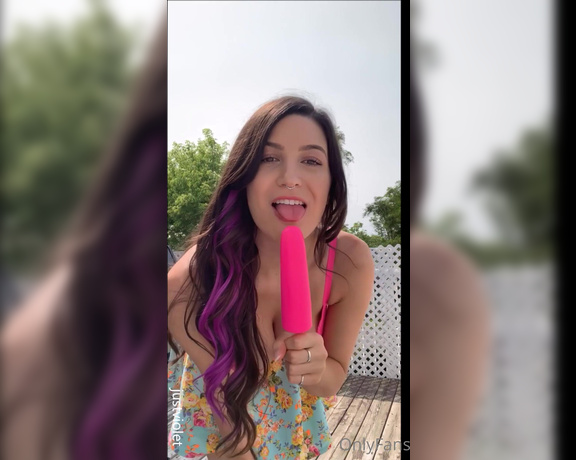 JustViolet aka justviolet - 02-14-2022 OnlyFans Video - Popsicle dildo fucking on my patio