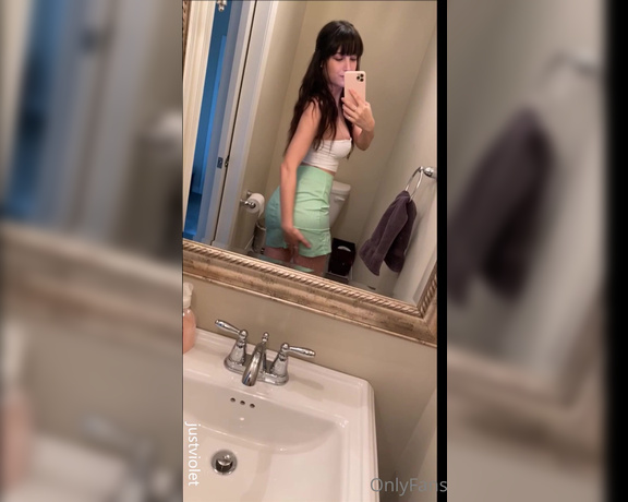 JustViolet aka justviolet - 07-22-2020 OnlyFans Video - Stripdown in the bathroom 643mins_cjhm