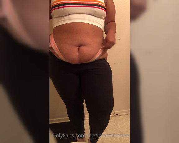 Big Belly Wilson aka feederandfeedee - 11-11-2020 OnlyFans Video - What would you do if the girl you were seeing looked like this with her clothes