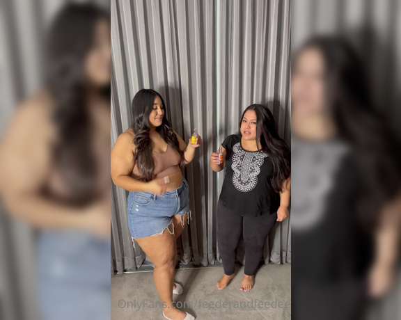 Big Belly Wilson aka feederandfeedee - 03-09-2022 OnlyFans Video - Its starting I spent 10hrs straight with Devi Thikk, we ate, drank, rubbed each other bellies,