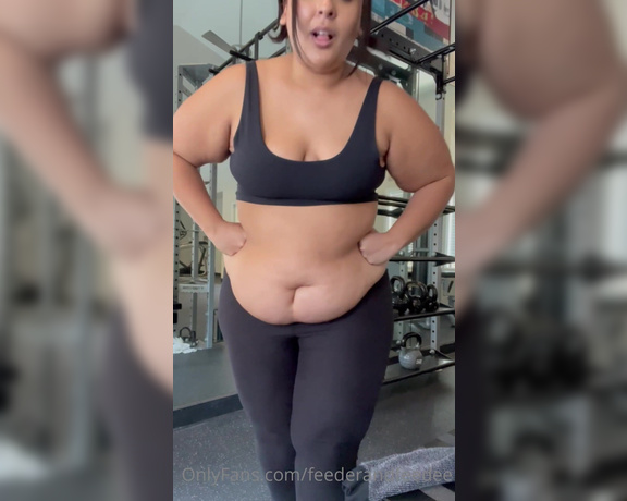 Big Belly Wilson aka feederandfeedee - 02-10-2023 OnlyFans Video - Heres the evidence Im unfit and pathetic and I deserve to be in the fat overgrown