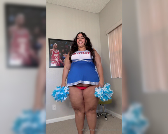 Big Belly Wilson aka feederandfeedee - 03-27-2024 OnlyFans Video - Be honest, did I make the team