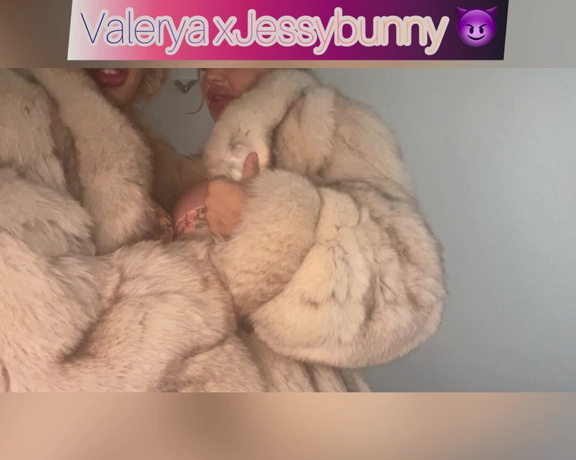 Jessy Bunny aka jessy.bunny.official - 08-01-2021 OnlyFans Video - Vienna and I love to play together Wanna see more of us together