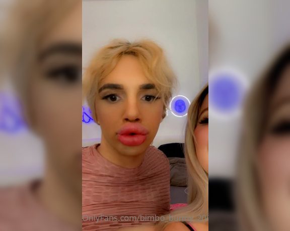 Jessy Bunny aka jessy.bunny.official - 04-20-2022 OnlyFans Video - vienna_thebarbiedoll also got her lips done yesterday