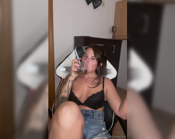 Pscouple aka pscouple - 10-15-2024 OnlyFans Video - Smoking And Playing With MILKY Condom