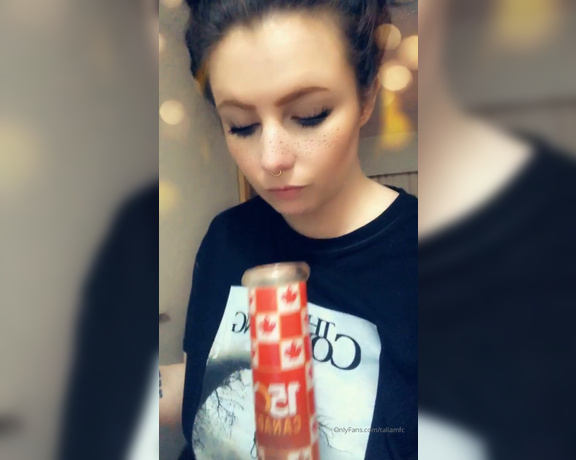 Taliamfc - Sunday Titty Bong Toke D (30.12.2019)