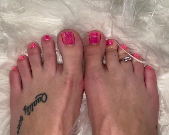 Tiffanywatsonx - Toes! Xy (04.11.2019)