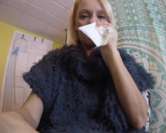 BuddahsPlayground - Allergy Seasonin full swing, Sneezing, Nose Blowing, Sweater Fetish, Blonde, ManyVids