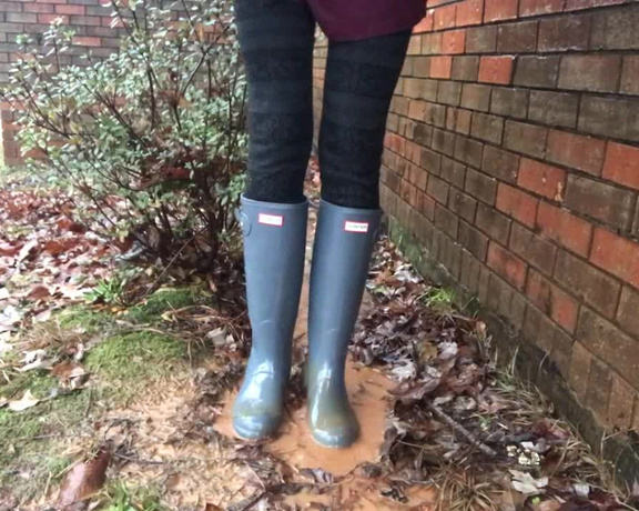 BuddahsPlayground - Hunter Rain Boots  Wellies, Boots, Boot Fetish, Leggings, Outdoors, Mud & Quicksand Sinking, ManyVids