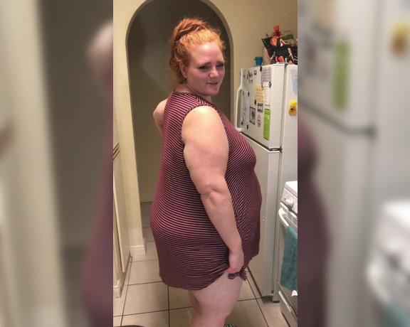 Julie Ginger aka bbwjulieginger1 - 03-22-2020 OnlyFans Video - Enjoyed some cooking last night  Enjoy this fun clip