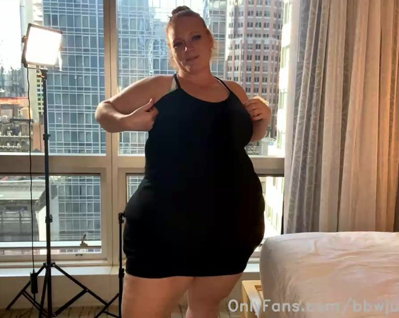 Julie Ginger aka bbwjulieginger1 - 06-17-2021 OnlyFans Video - Stream started at 06172021 0945 pm Live in NYC lol