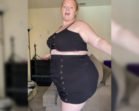 Julie Ginger aka bbwjulieginger1 - 06-29-2020 OnlyFans Video - Jus being my cute sexy self in my FashionNovaCurve outfit