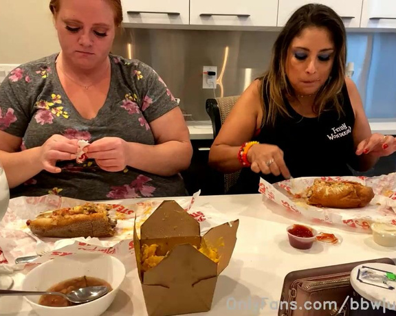 Julie Ginger aka bbwjulieginger1 - 06-23-2021 OnlyFans Video - Stream started at 06222021 1147 pm goddessnaughtia and i Eating our delicious food from a authentic