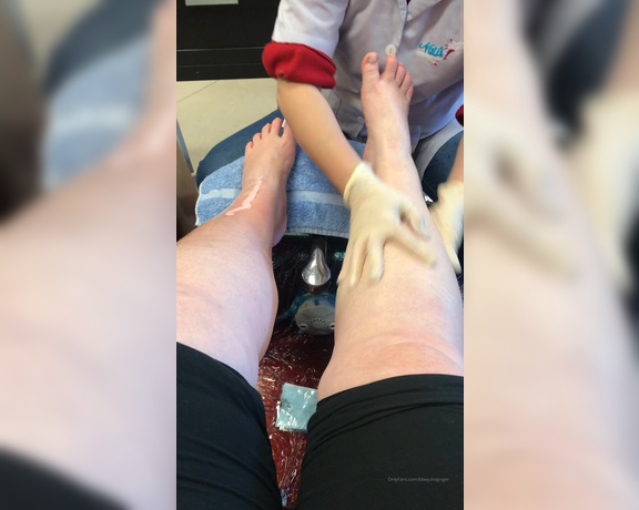 Julie Ginger aka bbwjulieginger1 - 10-16-2019 OnlyFans Video - For all my legs and feet lovers, here is a video of my most recent pedicure