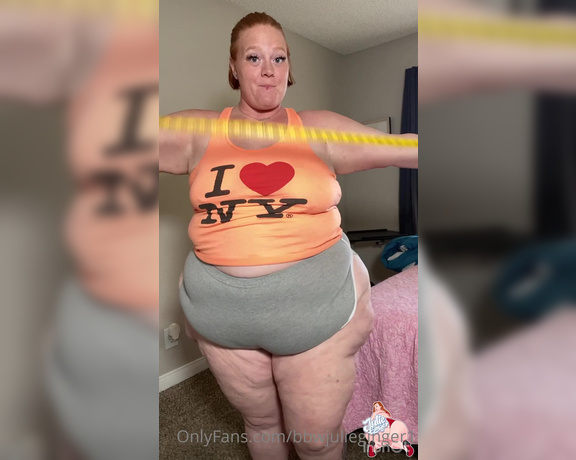 Julie Ginger aka bbwjulieginger1 - 07-03-2023 OnlyFans Video - I measured my ass the other day Im a whopping 72  Tip me 1 per