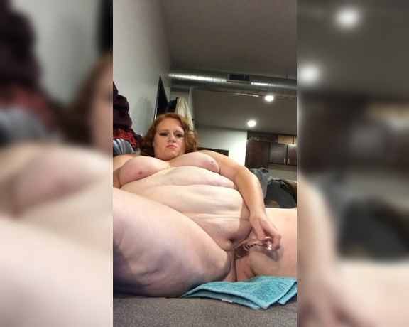 Julie Ginger aka bbwjulieginger1 - 11-18-2019 OnlyFans Video - Throwback to my early years of solo masturbation Enjoy