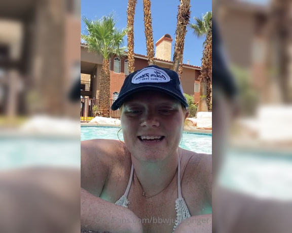 Julie Ginger aka bbwjulieginger1 - 07-24-2020 OnlyFans Video - I really love being in the water  watch as i splash around and make waves