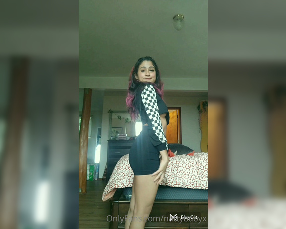 Natalia Xnattybaby aka xnattybaby - 04-06-2021 OnlyFans Video - testing out a new app to edit my nsfw tiktoks so I dont get any accounts