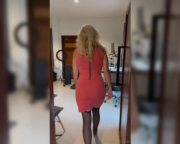 Lia Ann aka lia.ann - 03-21-2024 OnlyFans Video - I have quite the catalogue of content hahah_tl4e