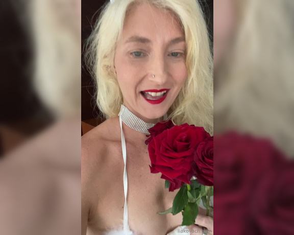 Lia Ann aka lia.ann - 02-14-2024 OnlyFans Video - Can I be the milf you crush on this Valentine