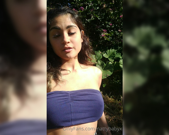 Natalia Xnattybaby aka xnattybaby - 12-26-2020 OnlyFans Video - I went foraging for some bananas and decided to forego the panties