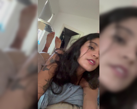 Natalia Xnattybaby aka xnattybaby - 01-03-2025 OnlyFans Video - i think my  is missing something inside