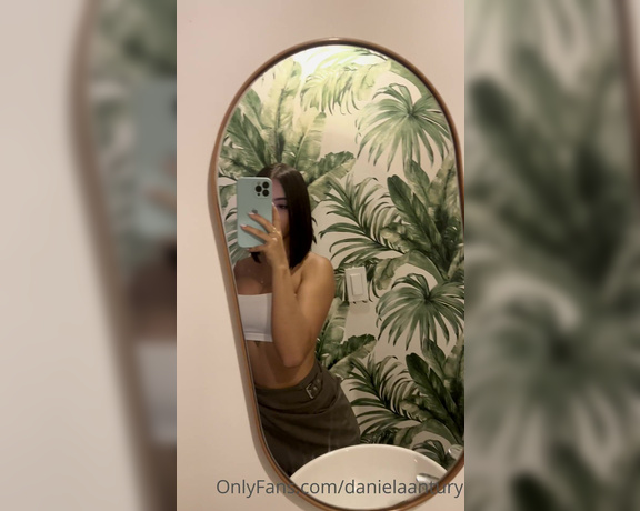 Daniela Antury aka danielaantury - 02-23-2023 OnlyFans Video - Good Night_shtn