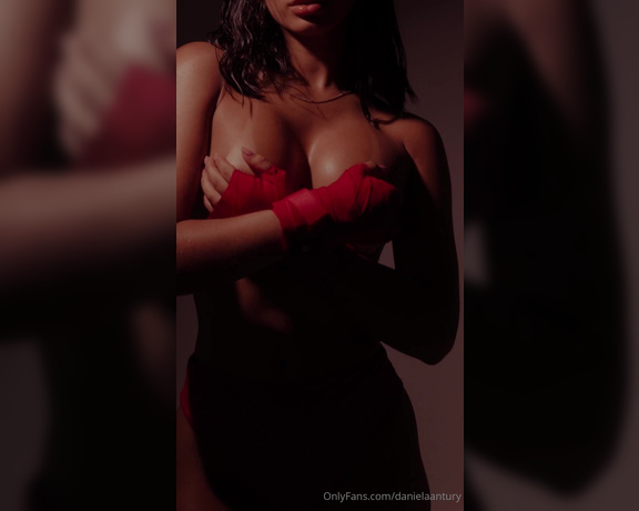 Daniela Antury aka danielaantury - 05-07-2024 OnlyFans Video - Good Night_g7qb