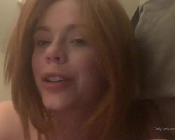 Ella Hughes aka ellahughesxxx - 08-14-2019 OnlyFans Video - Im an actual hot mess today guys  Im going to be going through and answering