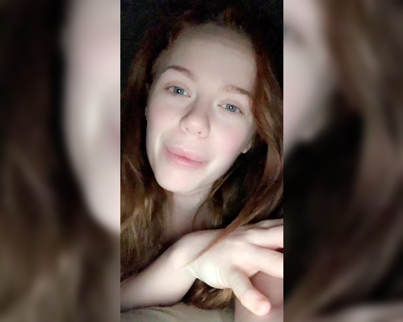 Ella Hughes aka ellahughesxxx - 11-22-2018 OnlyFans Video - Morning everyone I feel like death and am very infectious with my throat still but Im