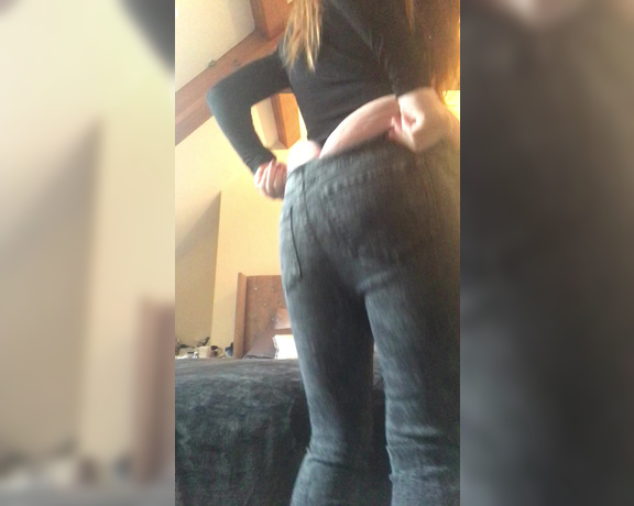 Ella Hughes aka ellahughesxxx - 03-29-2017 OnlyFans Video - BigBootyProblems this is why I dont wear jeans often, either It takes me 10 mins to