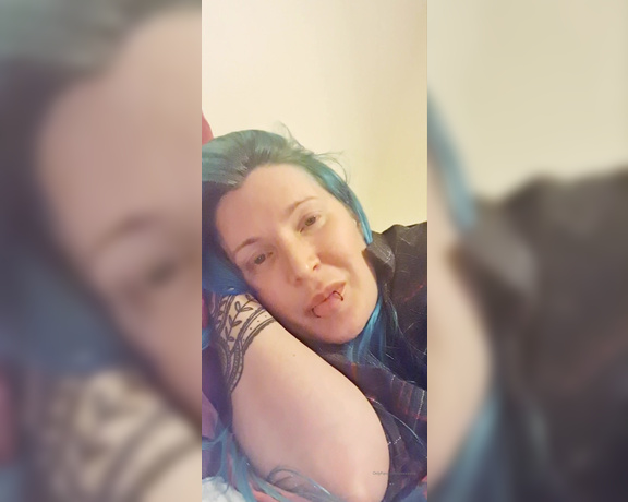 AlexxaVice aka alexxavice - 05-15-2021 OnlyFans Video - Im sorry Im just too tired for tonight  tried everything to stay awake