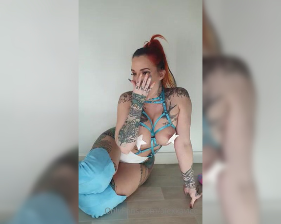 AlexxaVice aka alexxavice - 10-09-2021 OnlyFans Video - there is a gag reflex in there