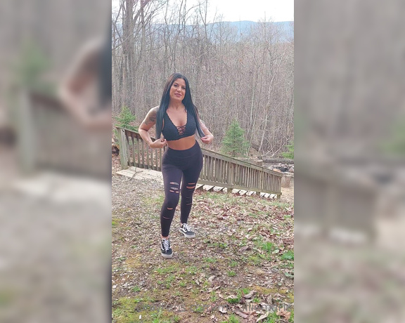 Allie Marie aka mrsalliemarie - 03-18-2022 OnlyFans Video - Im at a cabin in the woods in the mountains for the weekend