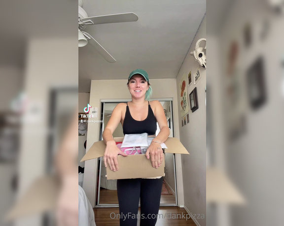 Brilike aka brilike - 06-02-2023 OnlyFans Video - Full 10 minute nakedvlog style try on haul You guys seem to like the changing videos,