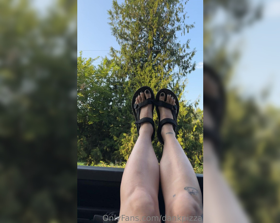 Brilike aka brilike - 08-28-2023 OnlyFans Video - I  trucks, rivers, beer, dogs, and dawwwwwgs_xars