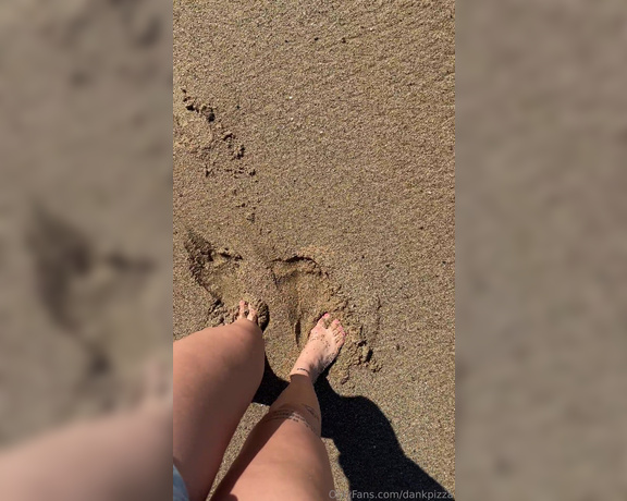 Brilike aka brilike - 01-29-2024 OnlyFans Video - This ones for the 0 people on here that enjoy feet content My toes felt so