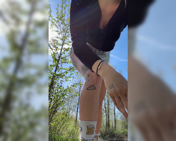 Brilike aka brilike - 04-14-2024 OnlyFans Video - The SUN has made a spring time appearance Im sprung