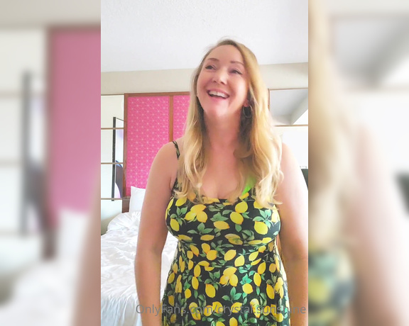 Crystal Sunshine aka crystal.sunshine - 10-02-2022 OnlyFans Video - 49th birthday today  Thanks for making me feel like a sexy Mama