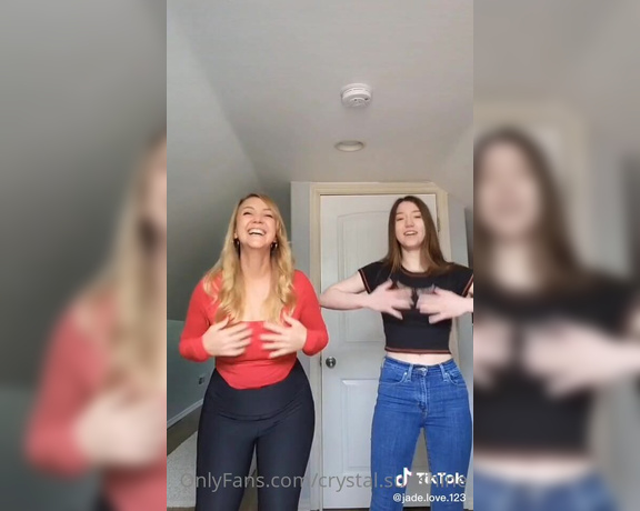 Crystal Sunshine aka crystal.sunshine - 05-29-2022 OnlyFans Video - Sunday Funday with my daughter, Jade  teaching me a TikTok dance  jade