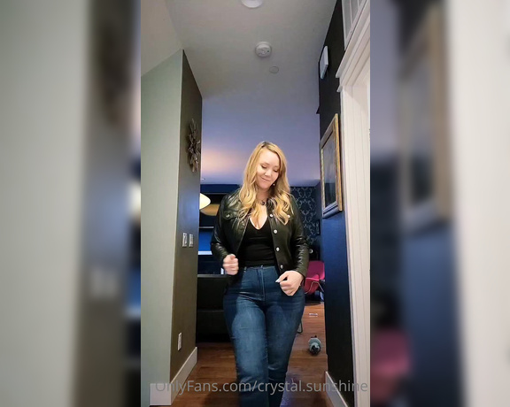 Crystal Sunshine aka crystal.sunshine - 04-16-2023 OnlyFans Video - Good morning Could you please take a moment to let me know where you found me