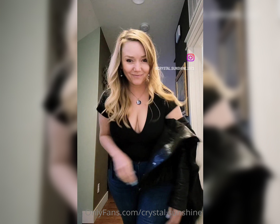 Crystal Sunshine aka crystal.sunshine - 04-16-2023 OnlyFans Video - Good morning Could you please take a moment to let me know where you found me